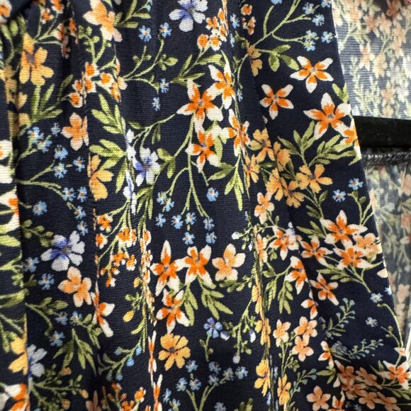 NWT Vince Camuto 3/4 Length Sleeve Navy Floral Top - Picture 5 of 7
